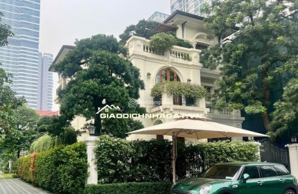 BÁN BIỆT THỰ KĐT DỊCH VỌNG CẦU GIẤY DT 300 M2 XÂY 4T GIÁ RẺ 91 TỶ, THIỆN CHÍ BÁN